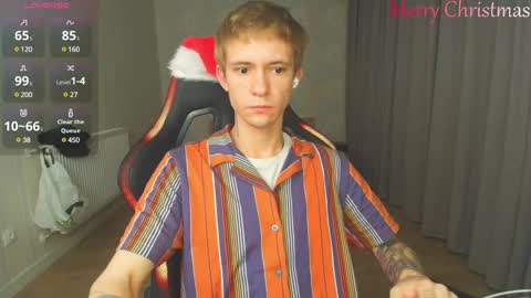 Max Gen with tats 24years  And Ethan without tats 20 years online show from 12/25/24, 11:31