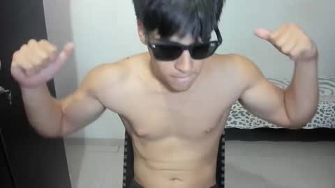 Max online show from 11/06/25, 06:09