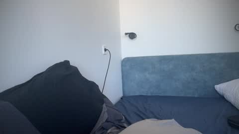    online show from 01/30/25, 06:46