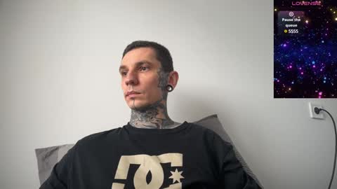    online show from 02/07/25, 10:19