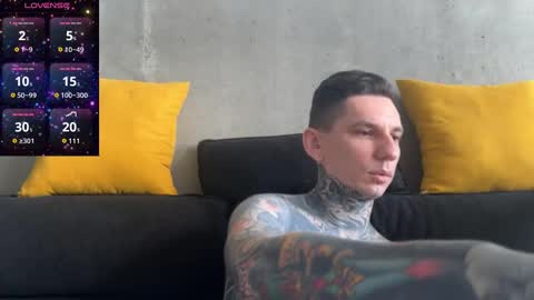    online show from 10/19/25, 05:19