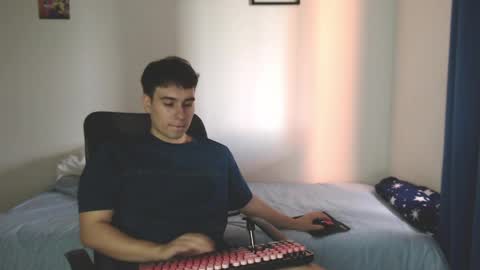 max_snow1616 online show from 06/02/26, 07:27