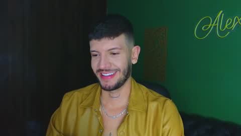 Max Taylor online show from 02/11/25, 04:33