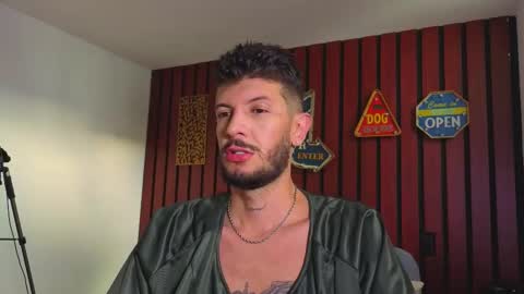 Max Taylor online show from 10/16/25, 07:59