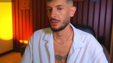 Max Taylor online show from 10/24/25, 01:35