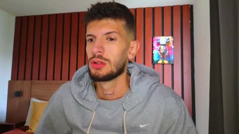 Snapshot of max_tayloor chatting on 02/10/26, 07:18 Max Taylor online show from 02/10/26, 07:18