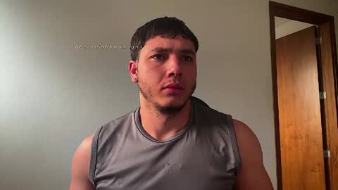max_valiant1 online show from 05/16/26, 11:09