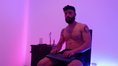 max_xl_ online show from 12/15/24, 12:07