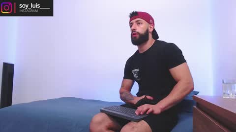 max_xl_ online show from 03/28/26, 03:33