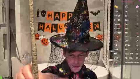 Max online show from 10/31/25, 09:16