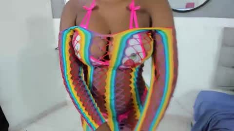 maxandthanna online show from 11/04/25, 11:15