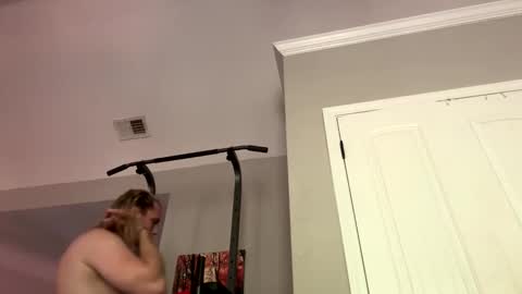 Max online show from 09/16/25, 05:47