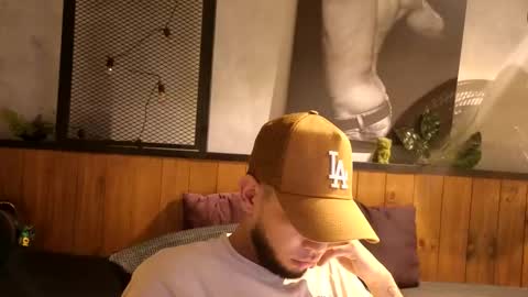 Snapshot of maxcole_07 chatting on 12/03/25, 08:18 maxocole 07 online show from 12/03/25, 08:18