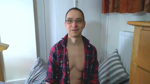 Max Davies online show from 02/16/26, 10:33