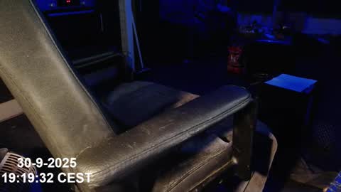 Maxel F online show from 09/30/25, 05:18