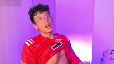 Max  online show from 03/01/26, 01:51