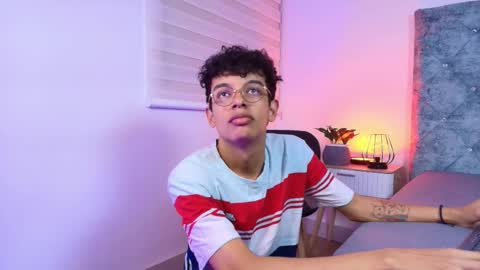 M A X F R O S T   online show from 01/08/26, 07:16