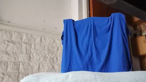 Snapshot of maxhot_25866 chatting on 01/19/25, 01:12 Maxlatino online show from 01/19/25, 01:12