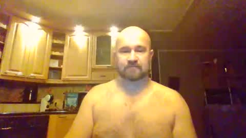 Snapshot of maxhunter chatting on 09/28/25, 05:51 maxhunter online show from 09/28/25, 05:51