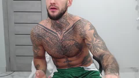 Maximus Fox online show from 11/19/25, 06:57