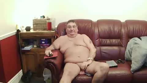 MAX online show from 03/30/26, 10:11