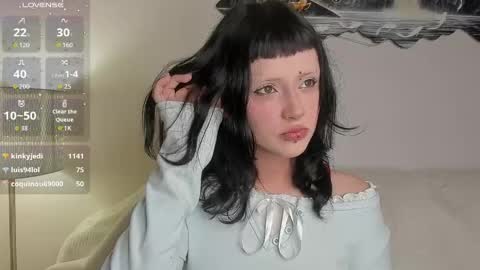 Maxi online show from 04/27/26, 09:46