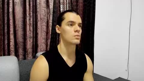Snapshot of maxi_styles chatting on 06/12/26, 07:13 Alex online show from 06/12/26, 07:13