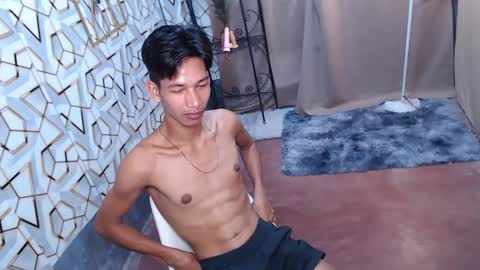 Reyn online show from 02/16/25, 11:05