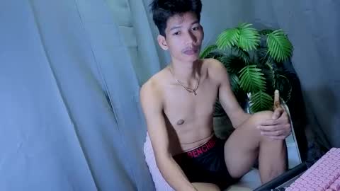 Reyn online show from 10/16/25, 06:36