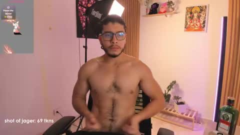 Mikael online show from 10/19/25, 10:21