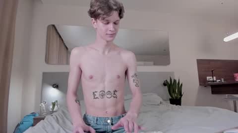 maxim burn online show from 03/02/25, 12:54