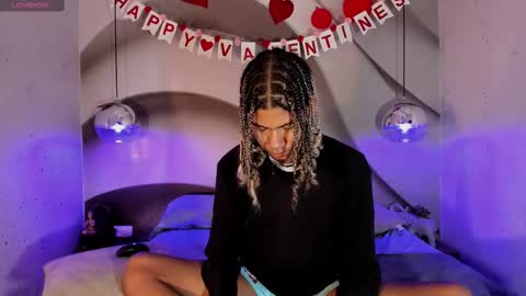 maxim online show from 02/21/25, 02:50