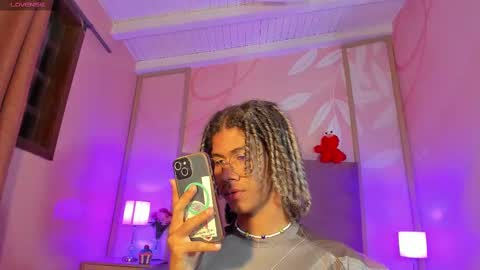 maxim online show from 03/09/25, 06:17