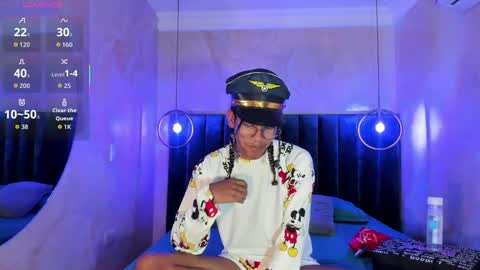 maxim online show from 10/20/25, 03:18