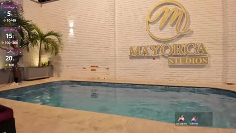 maxim online show from 11/21/25, 03:16