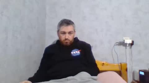 Snapshot of maximefrxx chatting on 01/02/25, 09:07 Maxime online show from 01/02/25, 09:07