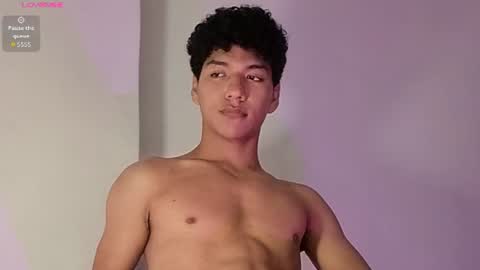 Snapshot of maximiliano_kh4lil chatting on 07/10/26, 11:57 Maximiliano online show from 07/10/26, 11:57