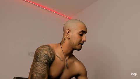 Snapshot of maximo004 chatting on 01/12/26, 12:16 Maximo online show from 01/12/26, 12:16