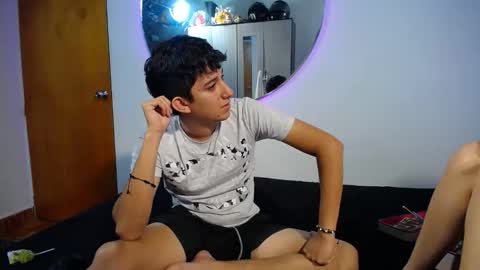 -- maximo and isa -- online show from 09/13/25, 03:50