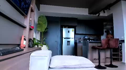Snapshot of maximo_and_marcelo chatting on 07/16/26, 12:11 maximo_and_marcelo online show from 07/16/26, 12:11