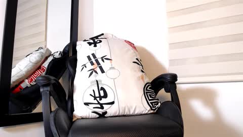 Maximo Sebastian online show from 03/17/26, 05:11