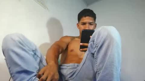 Maximo Aron Vega online show from 04/01/26, 11:35