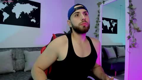 Maximo Wolf online show from 12/02/25, 07:09