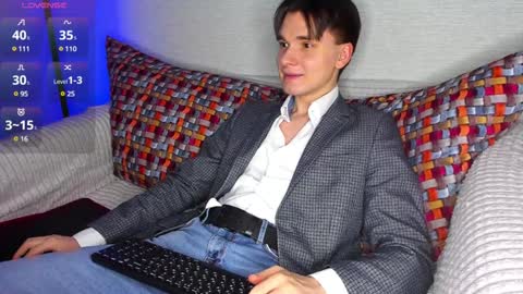 Max online show from 01/20/25, 03:59