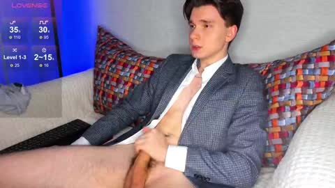 Max online show from 03/01/25, 04:47