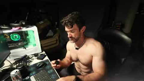 Snapshot of maximus_787 chatting on 04/25/26, 12:46 Maximus7871 online show from 04/25/26, 12:46