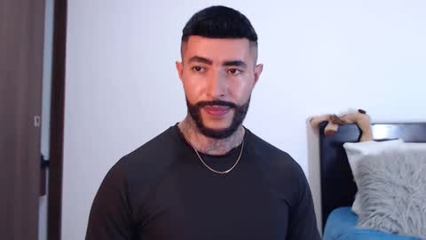 Independent Model online show from 02/13/25, 05:05