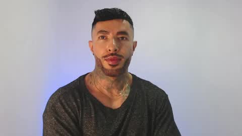 Independent Model online show from 05/05/26, 04:09
