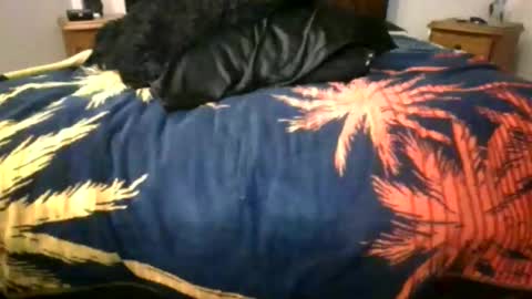 Max online show from 02/25/26, 03:32