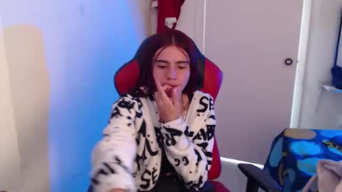 maxinesex_ online show from 01/05/26, 05:27